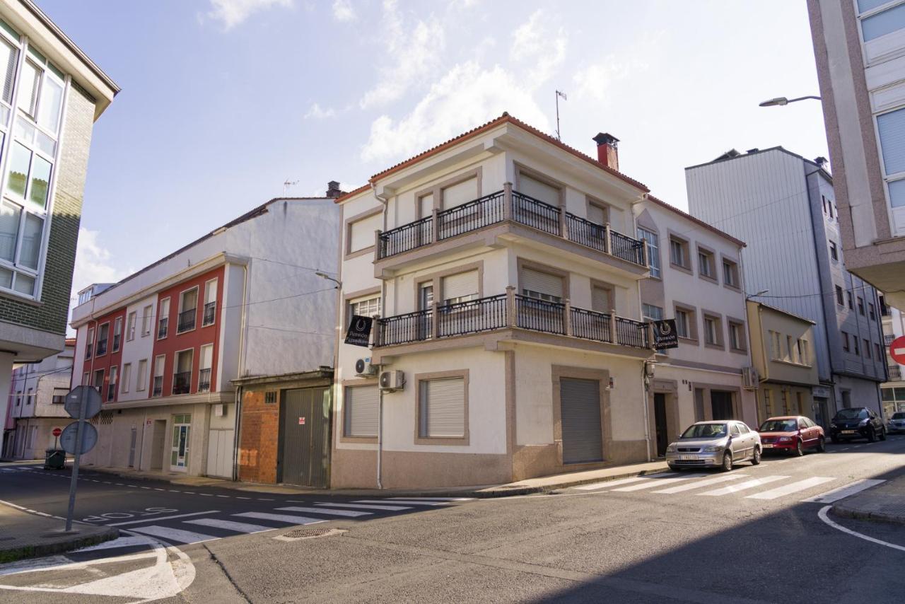 Pensión Ferradura Melide Exterior foto